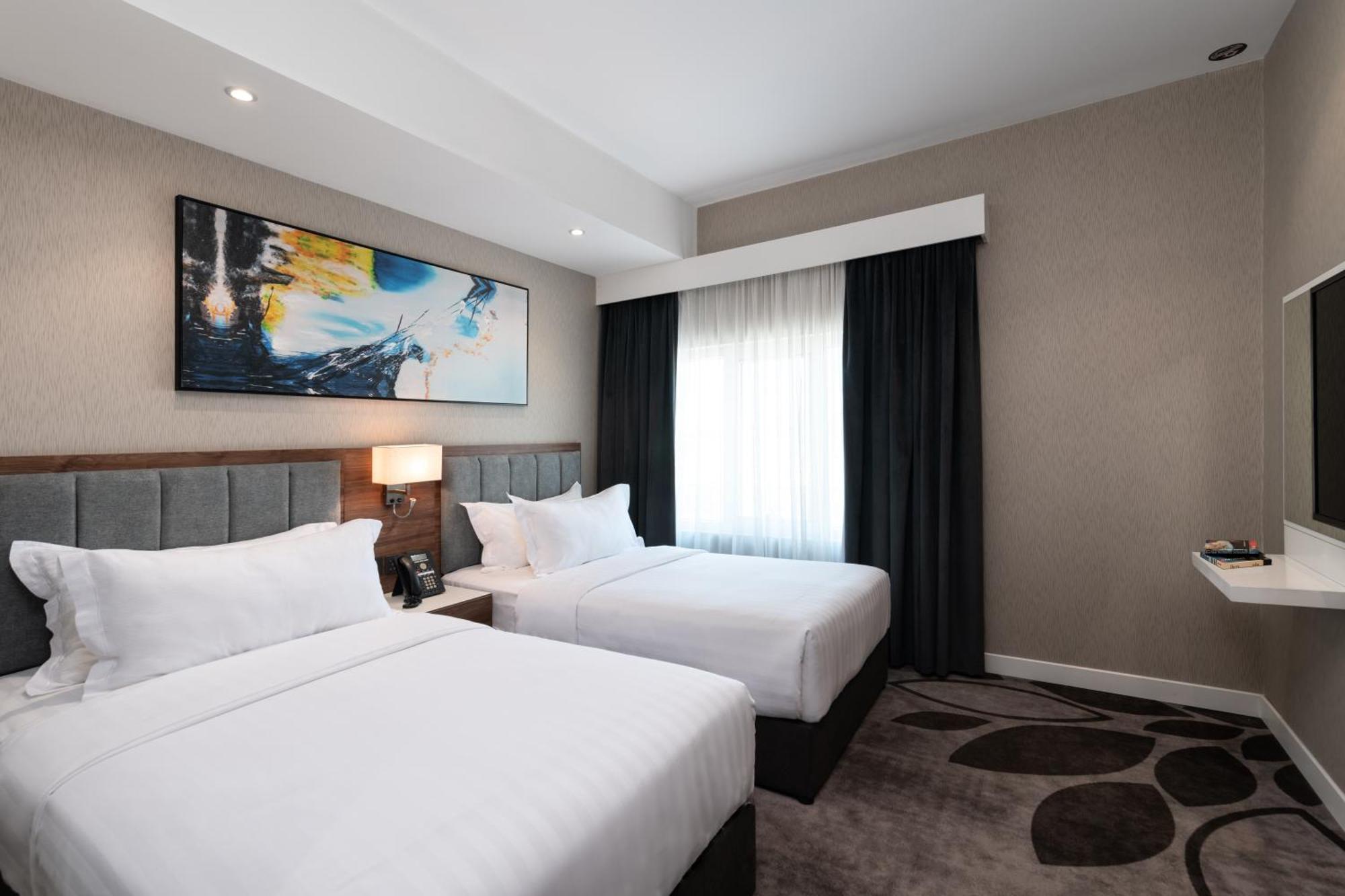 Warwick Al Jubail Hotel Buitenkant foto